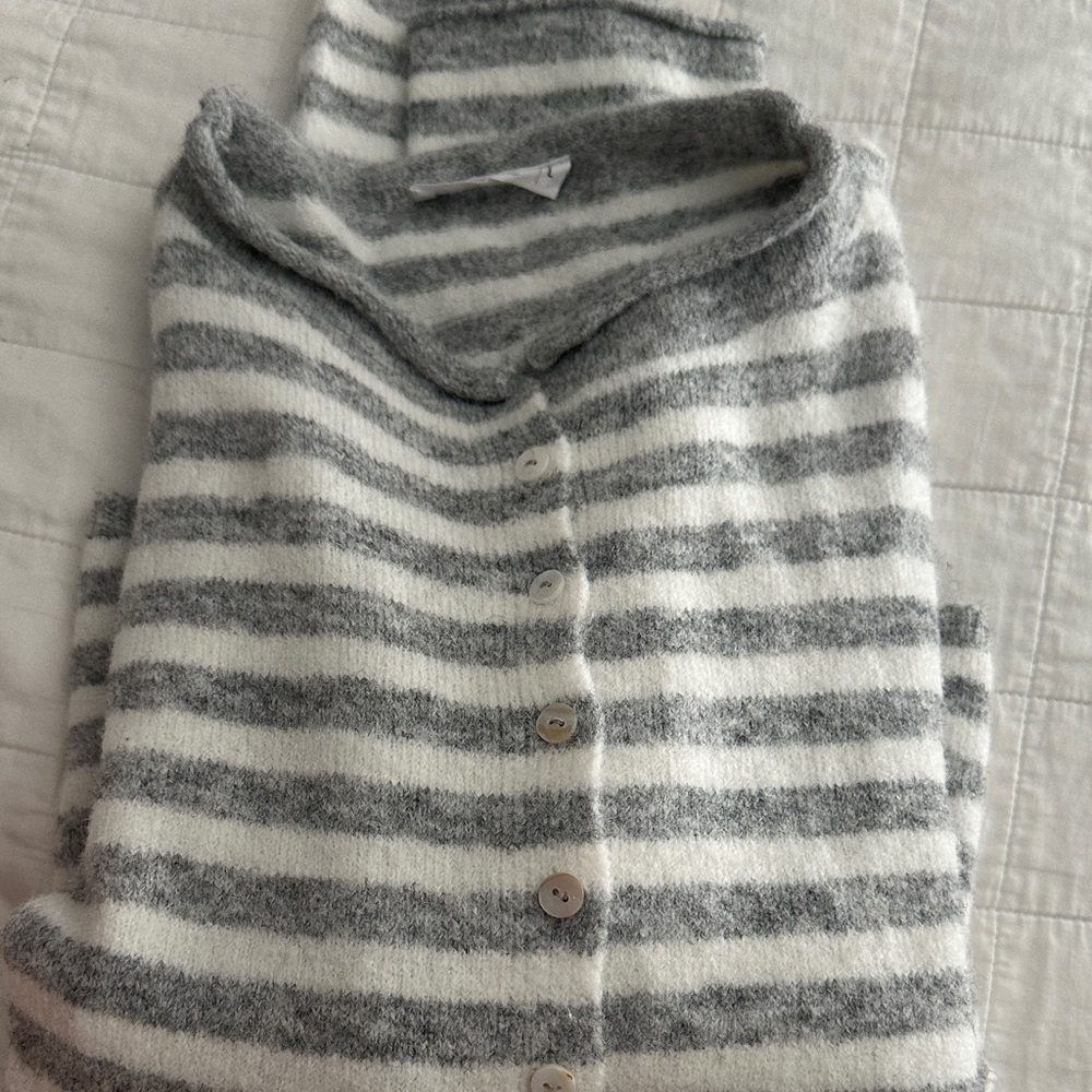 isla cardigan by shop talulah